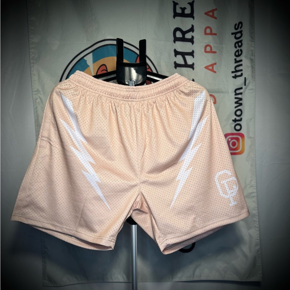 Crisp Thunderbolt Shorts XL